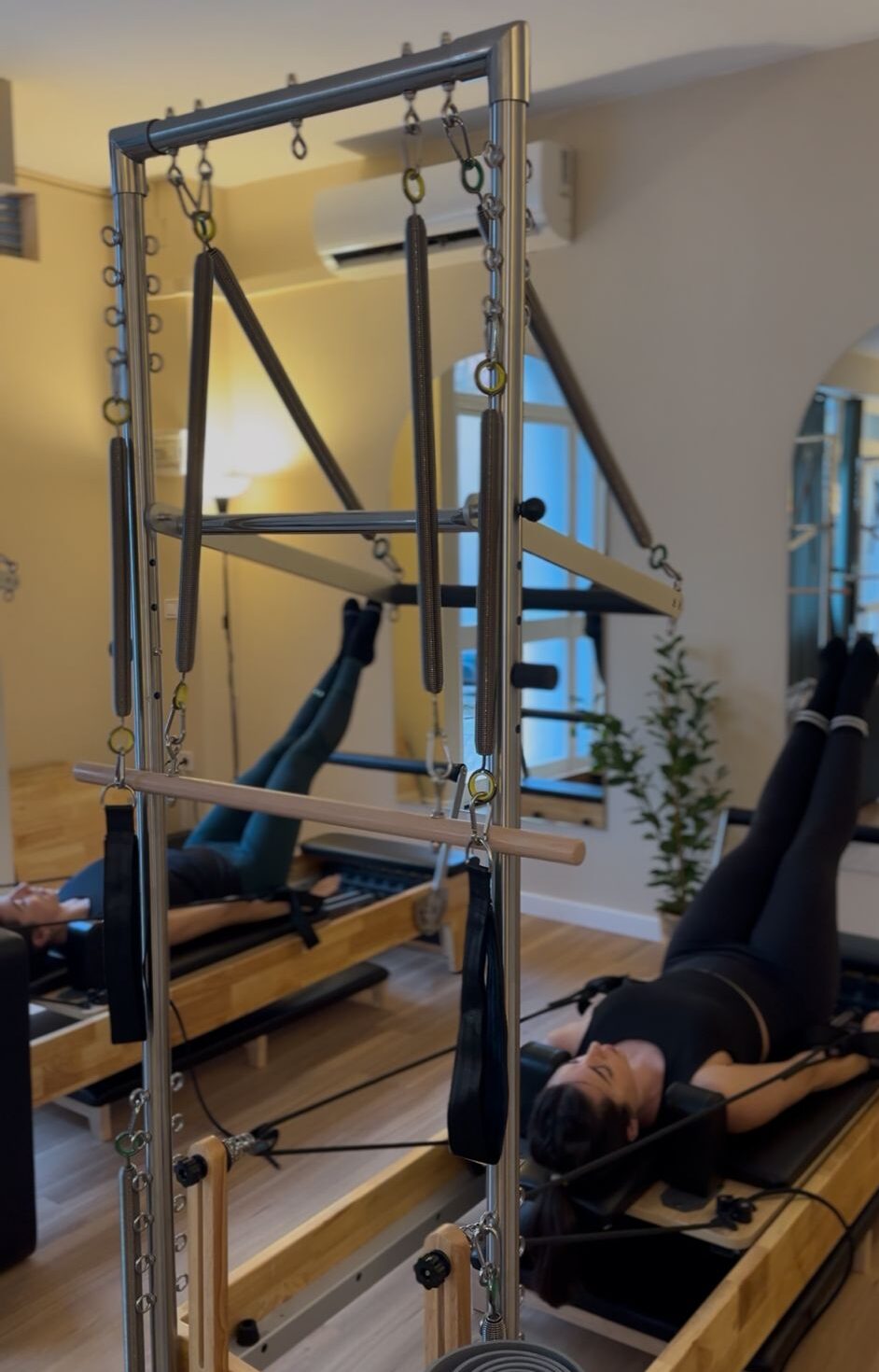 Interior de Pilates Reformer Sevilla